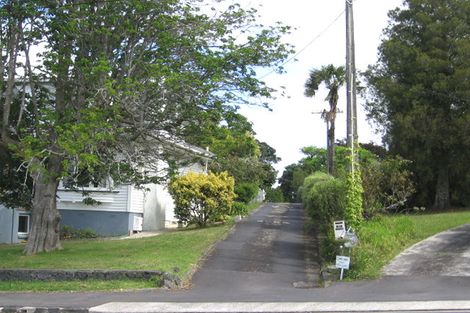 Photo of property in 34 Hinemoa Street, Birkenhead, Auckland, 0626