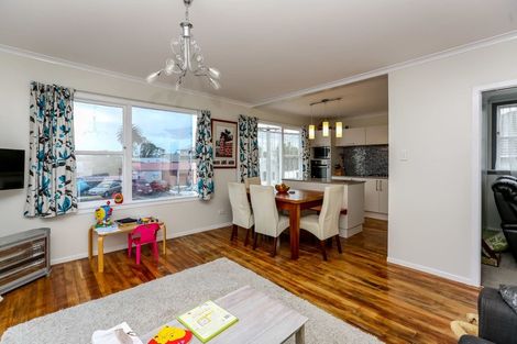 Photo of property in 22 Weymouth Street, New Plymouth, 4310