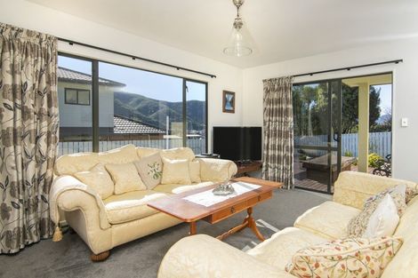Photo of property in 71a Moana View Road, Waikawa, Picton, 7220