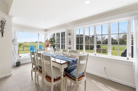 Photo of property in 115 Awhitu Road, Karioitahi, Waiuku, 2683