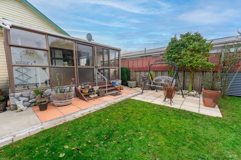Photo of property in 19 Oxford Street, West End, Timaru, 7910