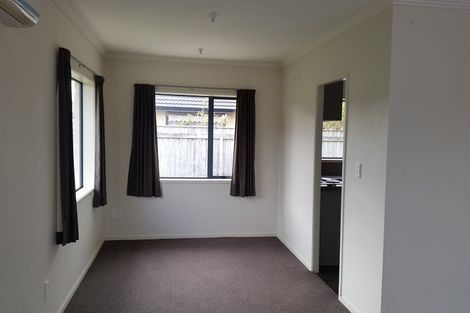 Photo of property in 7 Ahmad Close, Levin, 5510