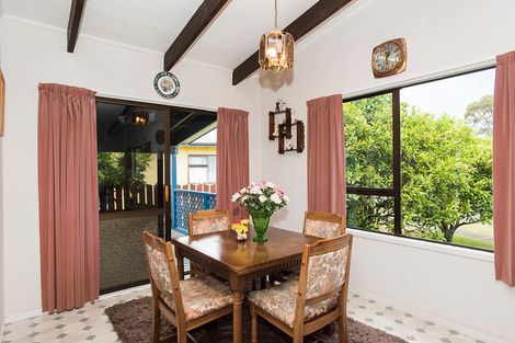 Photo of property in 14 Loisel Street, Riverdale, Gisborne, 4010