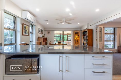 Photo of property in 2/54 Heretaunga Square, Silverstream, Upper Hutt, 5019