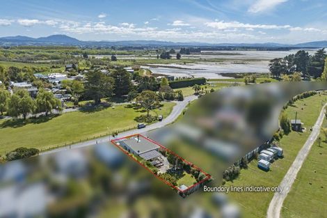 Photo of property in 26 Rotten Row, Waikuku Beach, 7473
