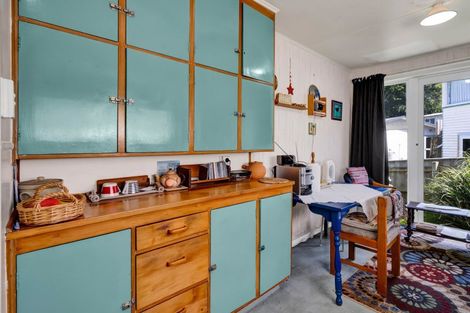 Photo of property in 21 Blackmore Street, Lynmouth, New Plymouth, 4310