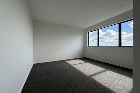 Photo of property in 14 Newhaven Terrace, Mairangi Bay, Auckland, 0630