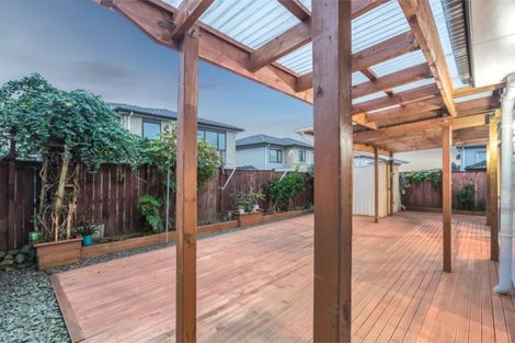 Photo of property in 42 Arranmore Drive, Flat Bush, Auckland, 2019