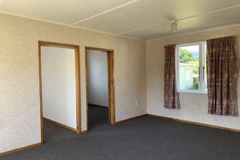 Photo of property in 1/2 Te Mitiotu Grove, Turangi, 3334