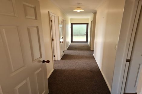 Photo of property in 9b Fraser Avenue, Johnsonville, Wellington, 6037