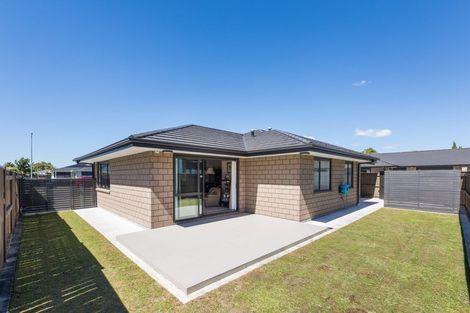 Photo of property in 18 Thomson Street, West End, Palmerston North, 4412
