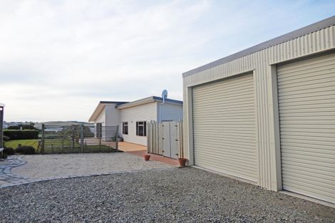 Photo of property in 1 Anderson Street, Kakanui, Oamaru, 9495