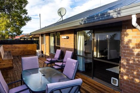 Photo of property in 2 Flaxwood Lane, Waltham, Christchurch, 8023