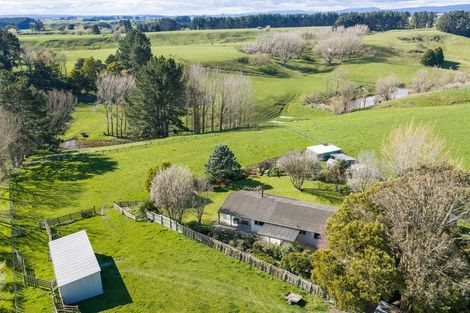 Photo of property in 879 Reid Line East, Bunnythorpe, Palmerston North, 4481