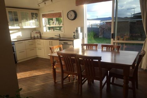 Photo of property in 14 Saxton Road, Upper Vogeltown, New Plymouth, 4310