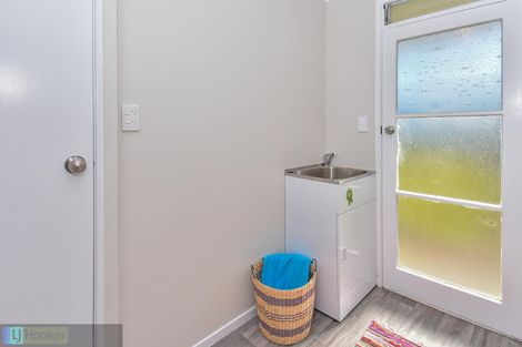 Photo of property in 4 Agar Place, Favona, Auckland, 2024