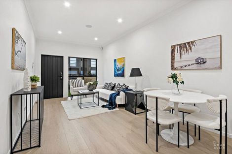 Photo of property in 75 Titirangi Road, New Lynn, Auckland, 0600