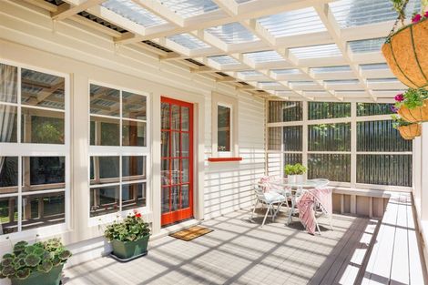 Photo of property in 247 College Street, West End, Palmerston North, 4412