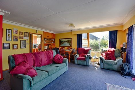 Photo of property in 11 Railway Esplanade, East Gore, Gore, 9710
