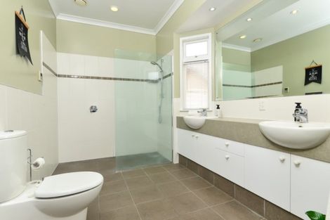 Photo of property in 55 Nixon Street, Hamilton East, Hamilton, 3216