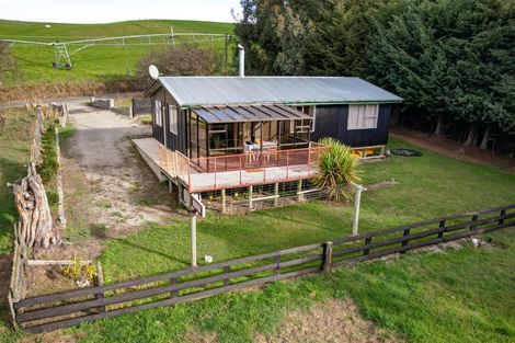 Photo of property in 34 Earthquake Road, Duntroon, Oamaru, 9494