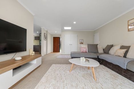 Photo of property in 54 Village Park Drive, Welcome Bay, Tauranga, 3112