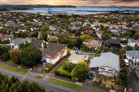 Photo of property in 207 Hobsonville Road, Hobsonville, Auckland, 0618