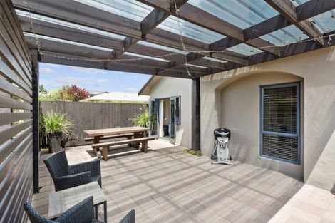 Photo of property in 28 Caversham Drive, Rototuna, Hamilton, 3210