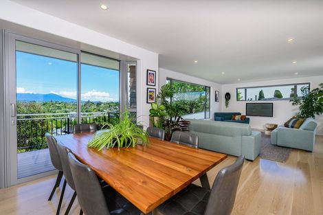 Photo of property in 18c Montana Place, Merrilands, New Plymouth, 4312