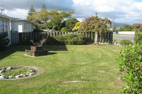 Photo of property in 26 Te Manuao Road, Otaki, 5512