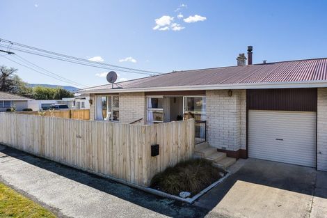 Photo of property in 7 Mills Street, Saint Kilda, Dunedin, 9012