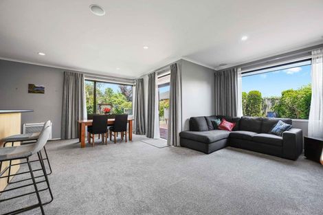 Photo of property in 38 Fendalton Drive, Rototuna, Hamilton, 3210