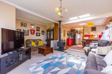 Photo of property in 21 Titoki Street, Castlecliff, Whanganui, 4501