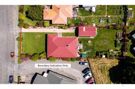 Photo of property in 3 Price Street, Waimate, 7924