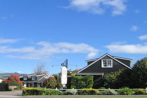 Photo of property in 315 Lake Terrace, Two Mile Bay, Taupo, 3330