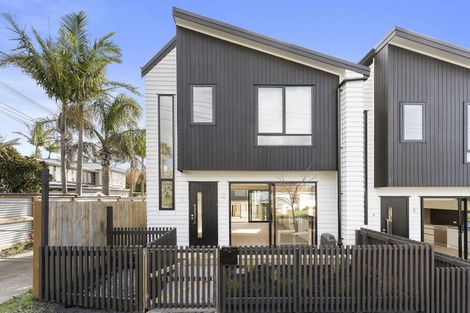 Photo of property in 1/56 Salisbury Road, Birkdale, Auckland, 0626