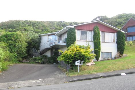 Photo of property in 5 Alleyne Court, Brown Owl, Upper Hutt, 5018