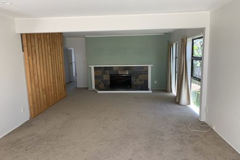 Photo of property in 1/15 Fairfax Avenue, Northcote, Auckland, 0627