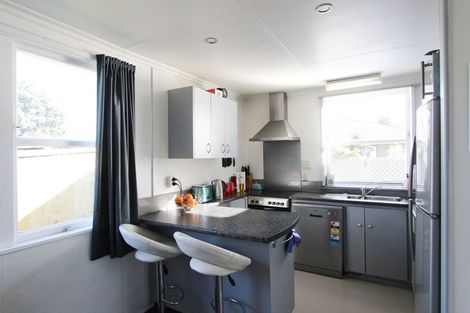 Photo of property in 70 Sedcole Street, Pahiatua, 4910