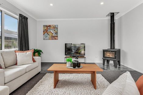 Photo of property in 5a Morrison Crescent, Glenview, Hamilton, 3206