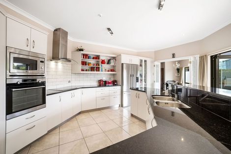 Photo of property in 20 Endeavour Drive, Whitby, Porirua, 5024