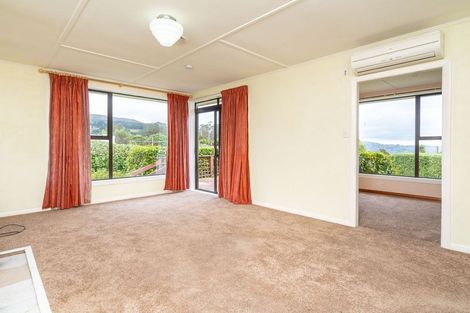 Photo of property in 58 Mooltan Street, Halfway Bush, Dunedin, 9010