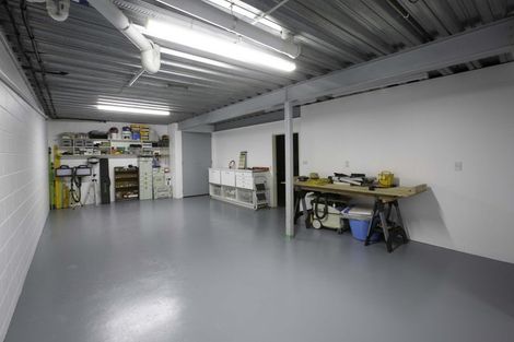 Photo of property in 15 Fillis Street, New Plymouth, 4310