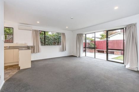 Photo of property in 52a Hay Street, Bromley, Christchurch, 8062