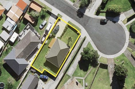 Photo of property in 5 Shamrock Lane, Te Atatu Peninsula, Auckland, 0610