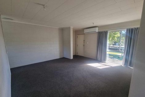 Photo of property in 4/12 Wood Street, Wallaceville, Upper Hutt, 5018
