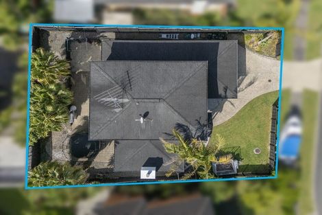 Photo of property in 12 Tekapo Rise, Fairview Heights, Auckland, 0632