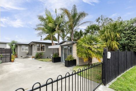 Photo of property in 41 Merton Crescent, Pirimai, Napier, 4112