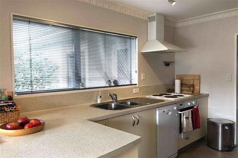 Photo of property in 34 Roskilda Crescent, Taradale, Napier, 4112