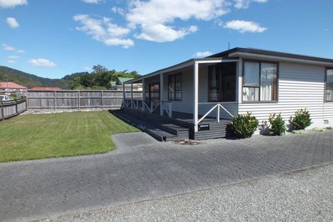 Photo of property in 48 Main Street, Reefton, 7830